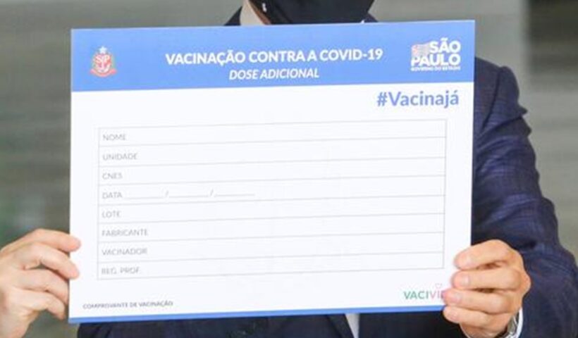 Intervalo da 3ª dose da vacina contra covid-19 será de quatro meses servidores