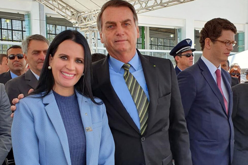 Deputada Letícia Aguiar deixará PSL acompanhar Bolsonaro no PL