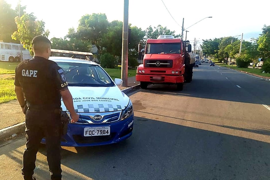 CSI localiza caminhão roubado com 13 toneladas de açúcar