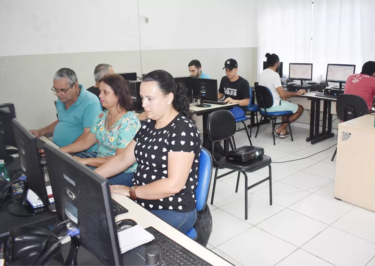 Taubaté oferece 1500 vagas para cursos gratuitos nas Escolas do Trabalho