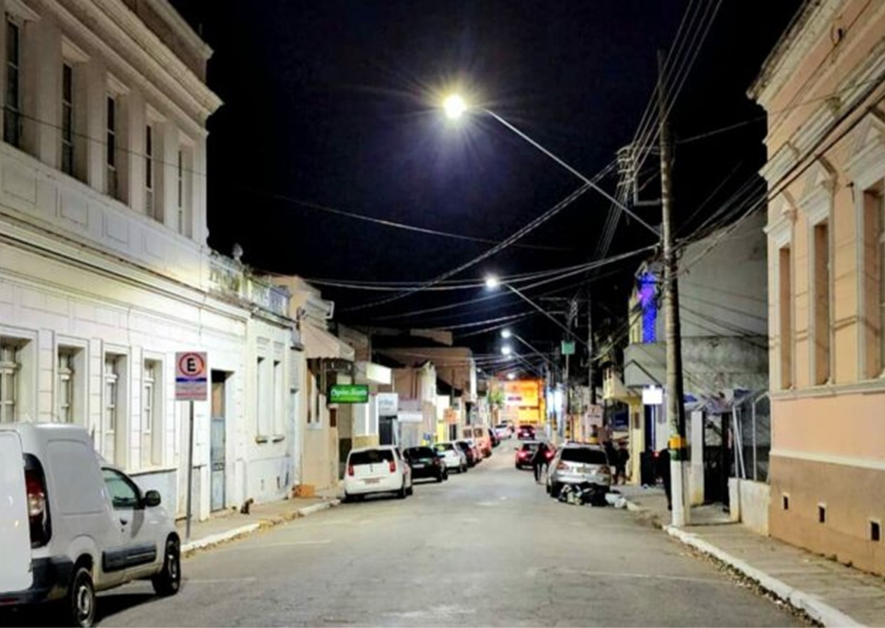 Guara quer trocar lâmpadas por LED em toda a região central