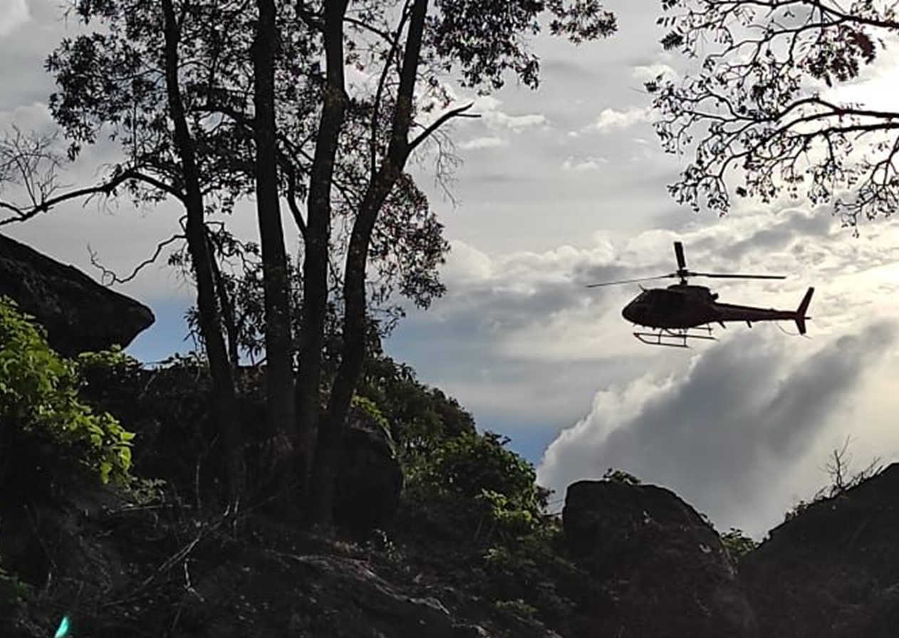 Turista morre após sofrer mal súbito durante trilha na Pedra do Baú