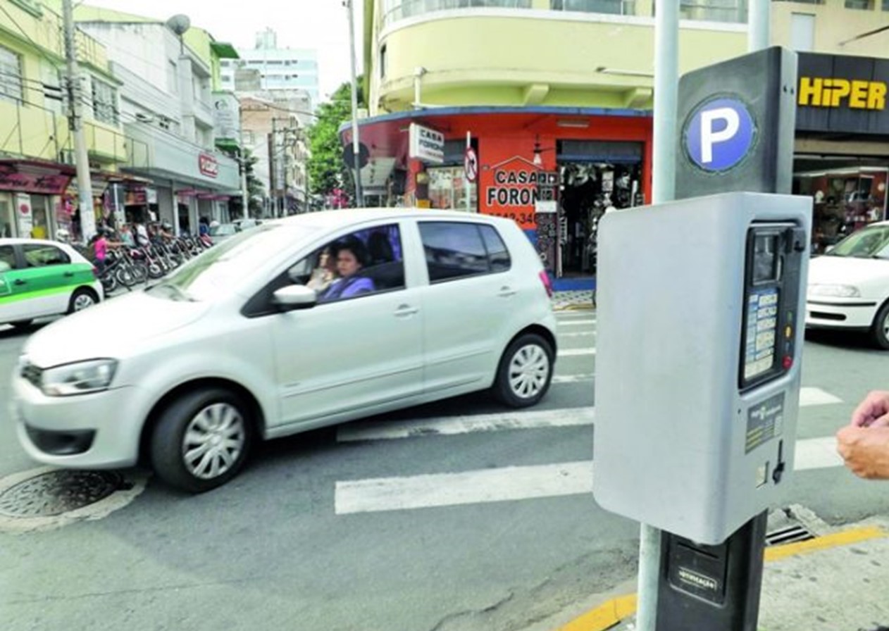 Pinda suspende zona azul e aguarda nova licitação