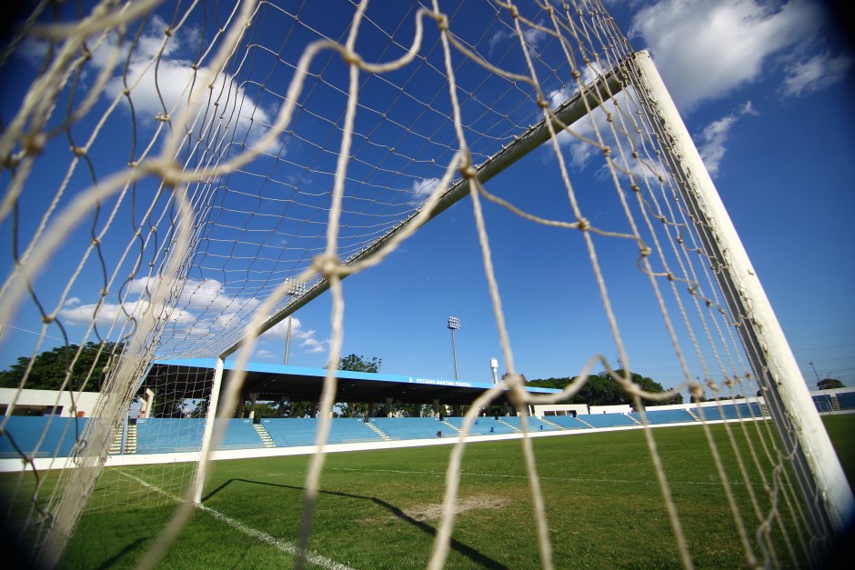 Jogo da Paz reúne ex-atletas do São Paulo e seleção de São José