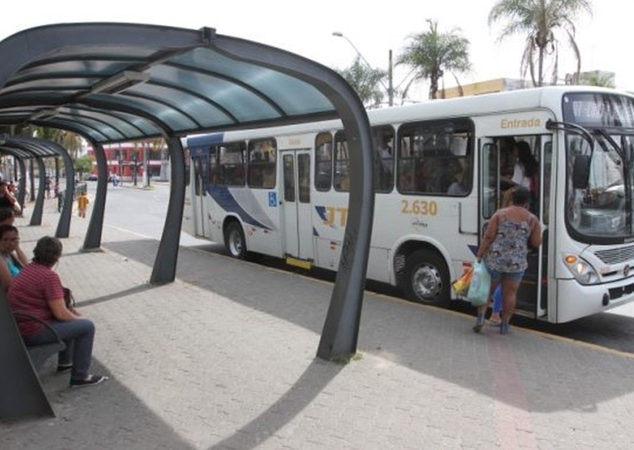 Jacareí aumenta preço do vale-transporte; empresas vão pagar R$ 5,83