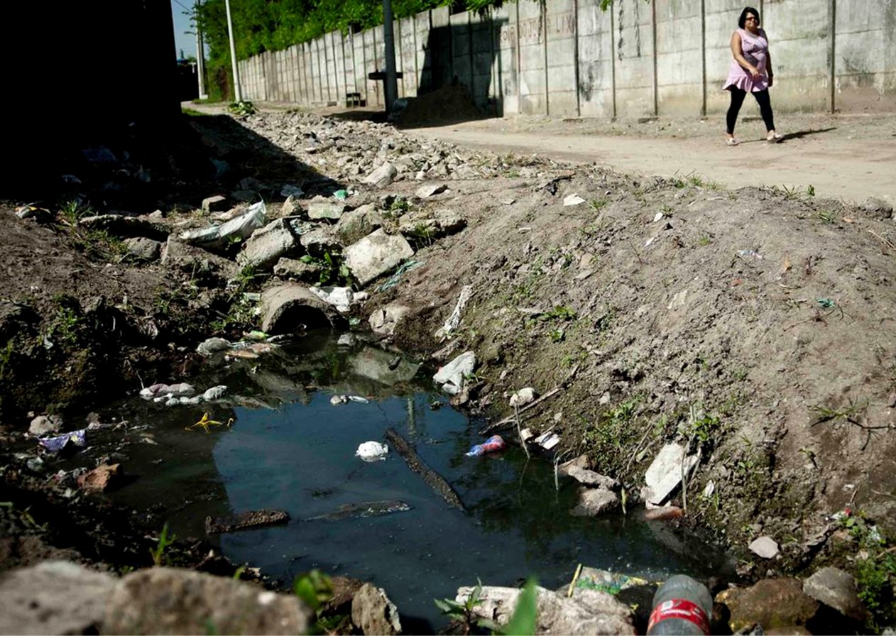 Cerca de 1,9 mil municípios não têm rede coletora de esgoto, diz MDR