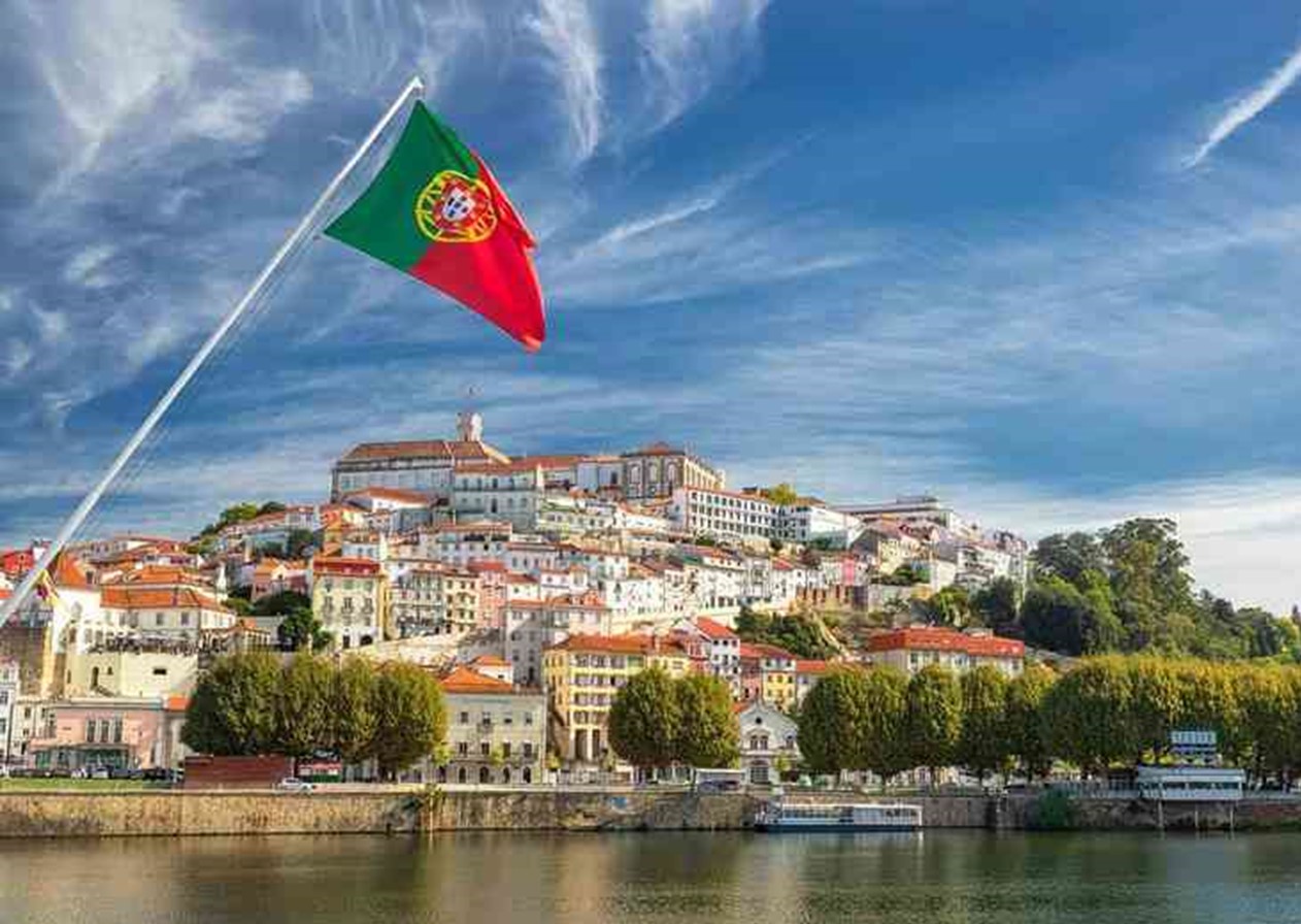 Portugal facilita visto para estrangeiros que buscam emprego no país