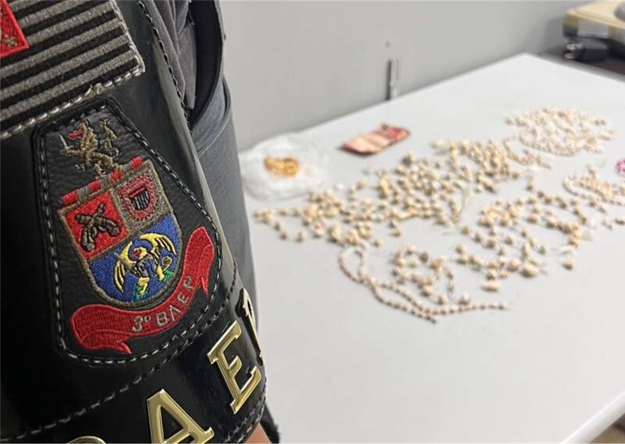 Jovem é preso com mais de 500 pedras de crack em Taubaté