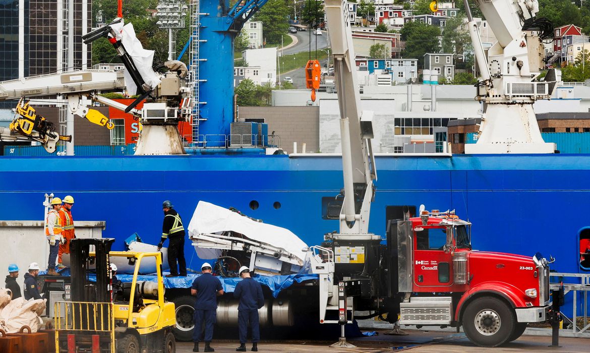 Destroços do Titan são encontrados e levados ao Canadá