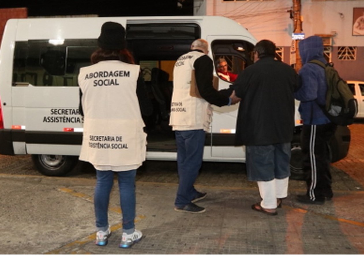 Jacareí inicia 'operação inverno' para acolher pessoas em situação de rua