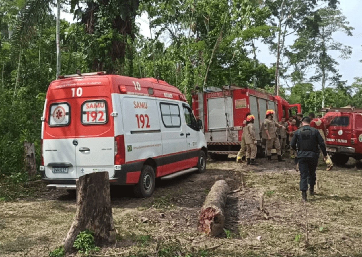 Queda de avião de pequeno porte deixa 12 mortos no Acre