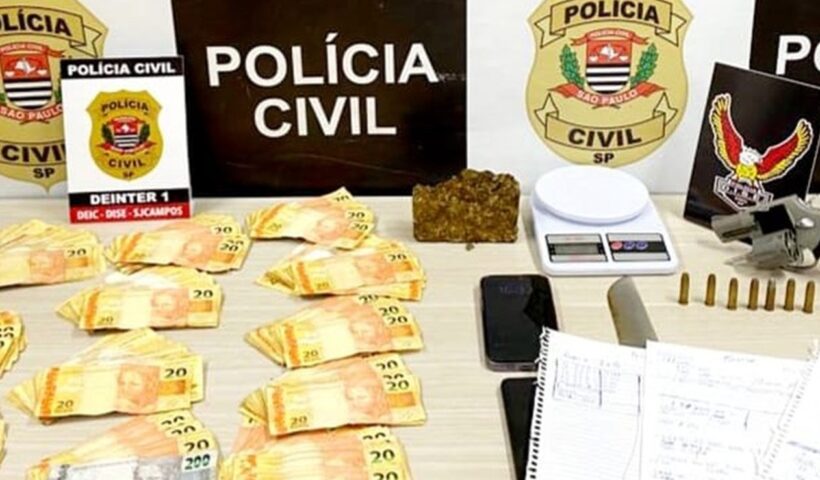 Homem é preso com drogas colombianas e quase R$ 12 mil em Jacareí