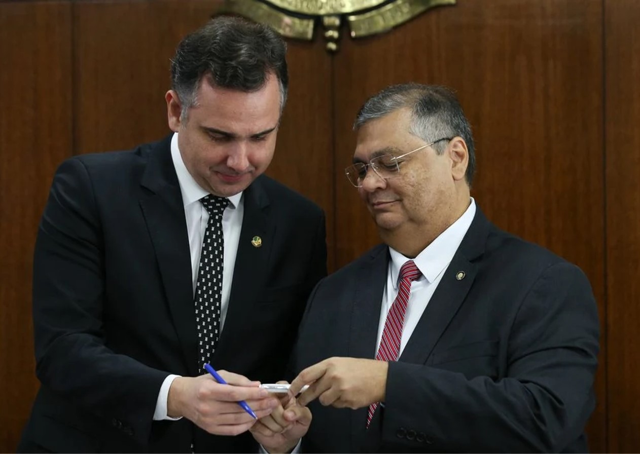 Indicado para o STF, Dino será sabatinado na CCJ em 13 de dezembro