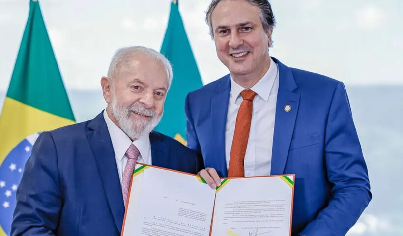 Lula sanciona lei que cria poupança para estudantes do ensino médio