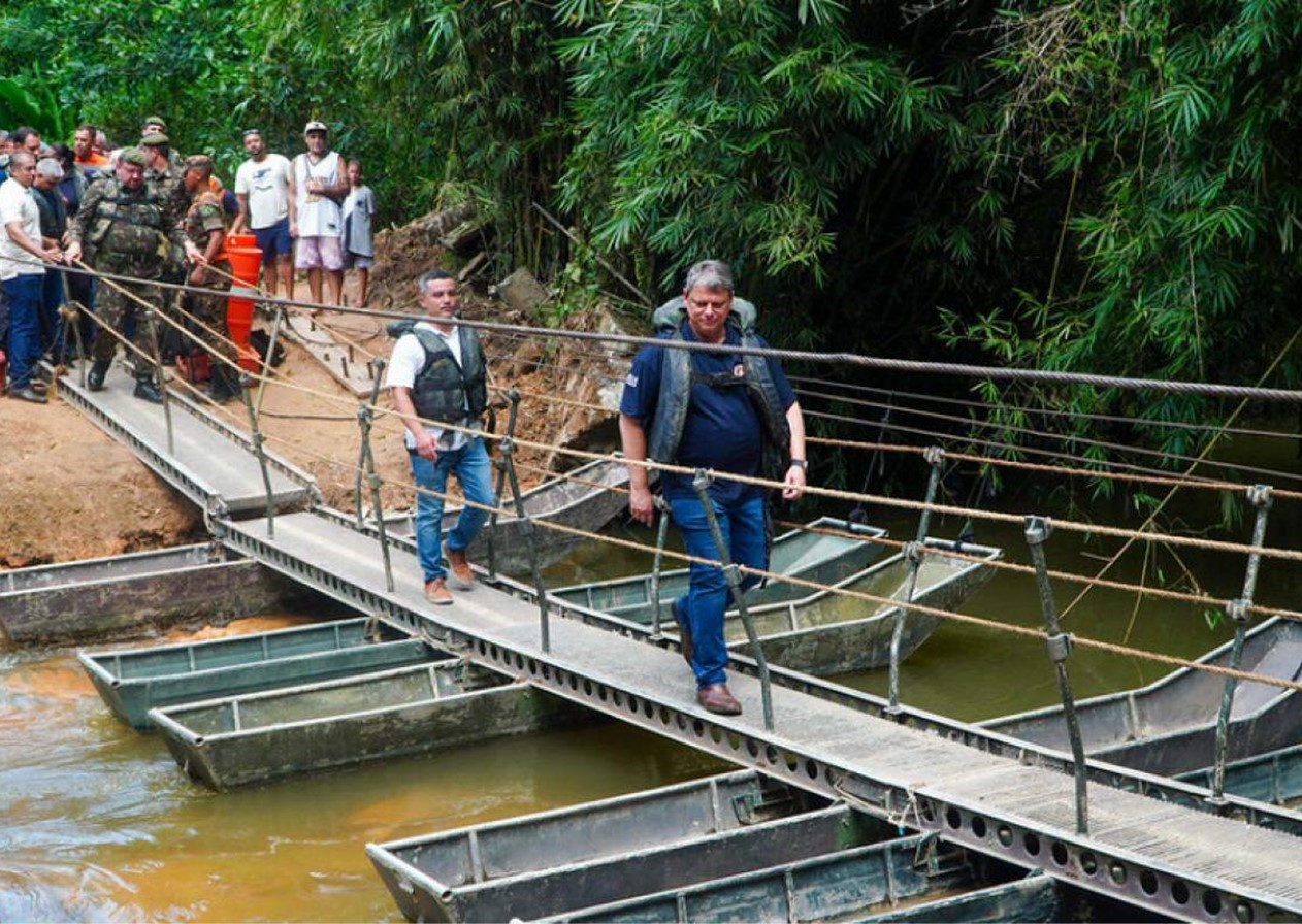 Em visita à Ubatuba, Tarcísio anuncia R$ 6 milhões para a reconstrução de pontes na cidade