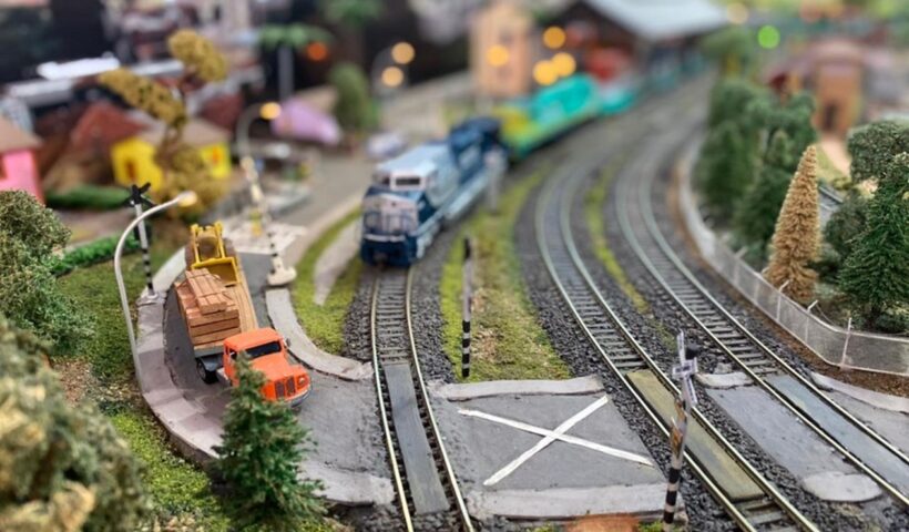 Pinda recebe 8º Encontro de Ferromodelismo do Cone Leste Paulista