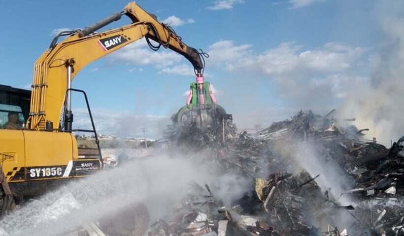 Incêndio destrói empresa de reciclagem em Caçapava