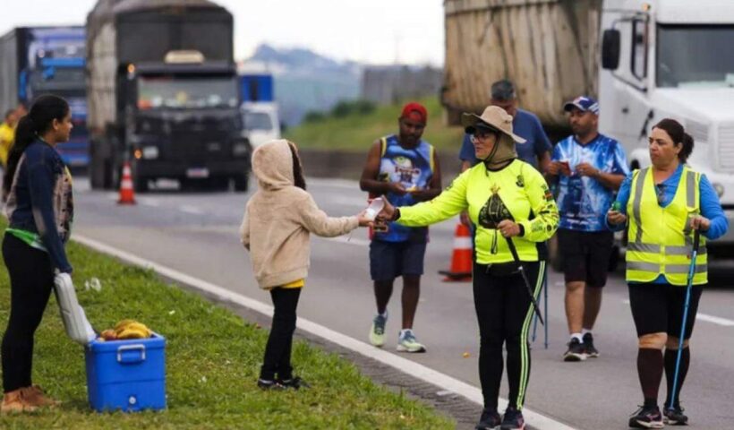 35 mil romeiros são esperados na Dutra até o sábado